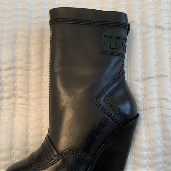 Diesel Flamingo Black leather wedge Boots 6 New - Picture 14 of 15